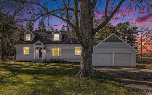 Cape Cod home on nearly 2 acres in Gull Lake Schools