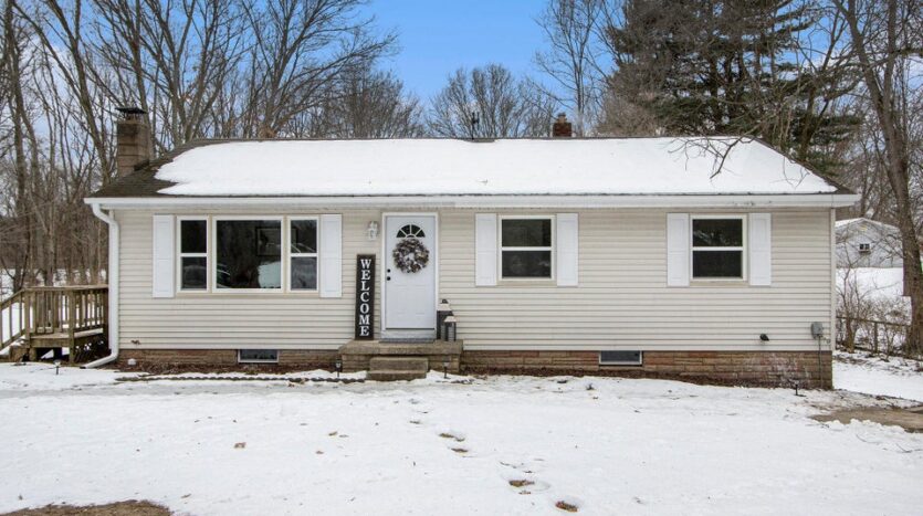 home on half acre in Kalamazoo