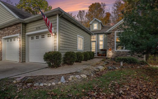 3 bedroom condo for sale near Gull Lake