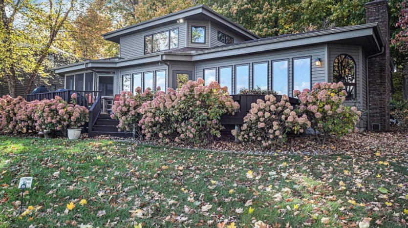 lake home for sale West Michigan