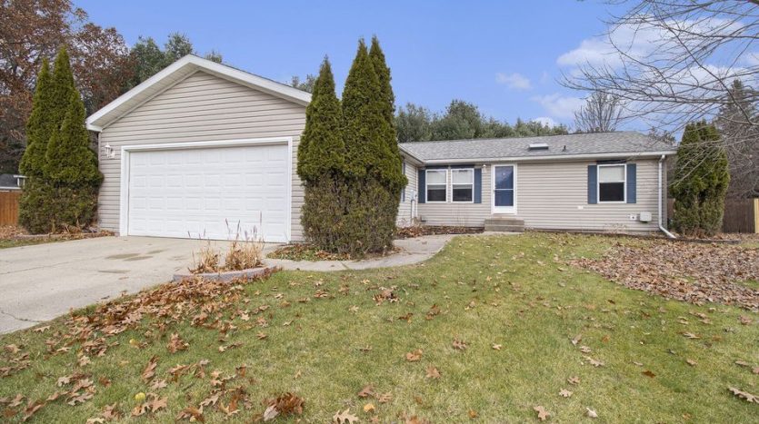 4 bedroom home in Gobles for sale