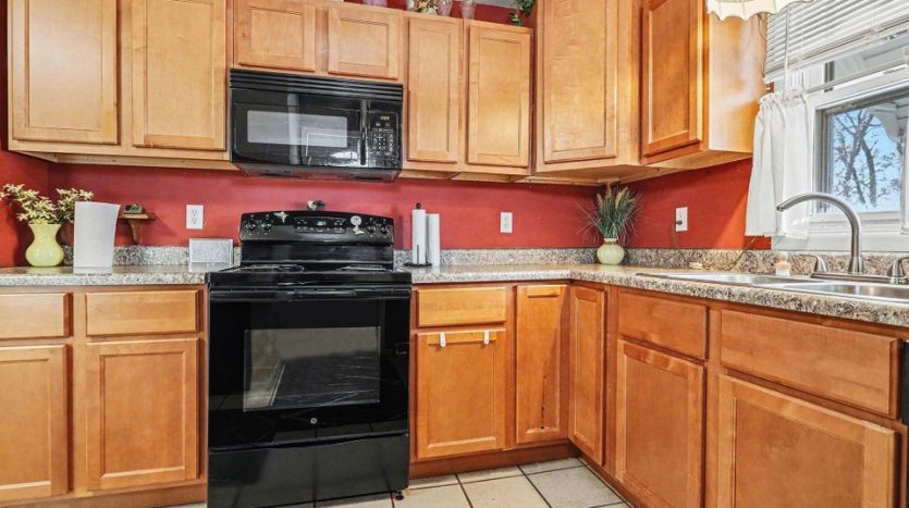 Kelley Blacken realtor