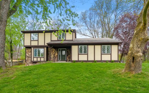home in town for sale Kalamazoo